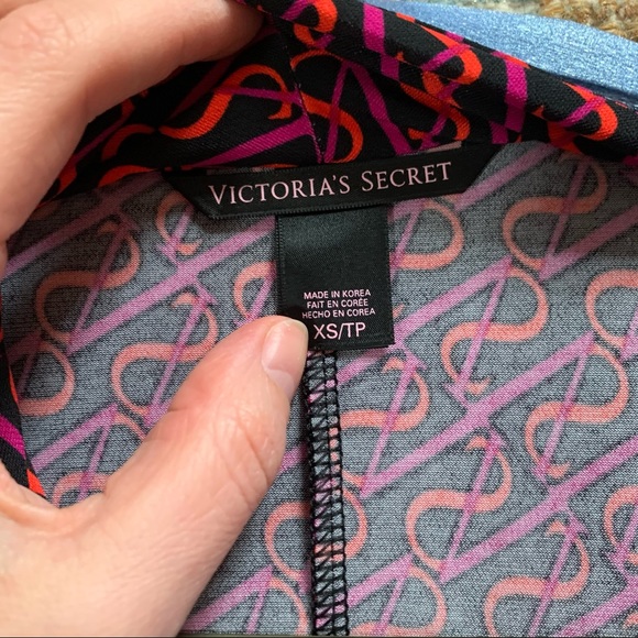 Victoria's Secrets dress - Picture 4 of 7